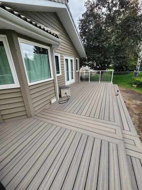 Composite deck · Outdoor living