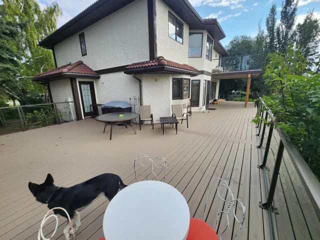 Outdoor deck · Backyard living